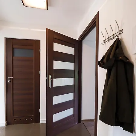 National Stadium Apartman *
